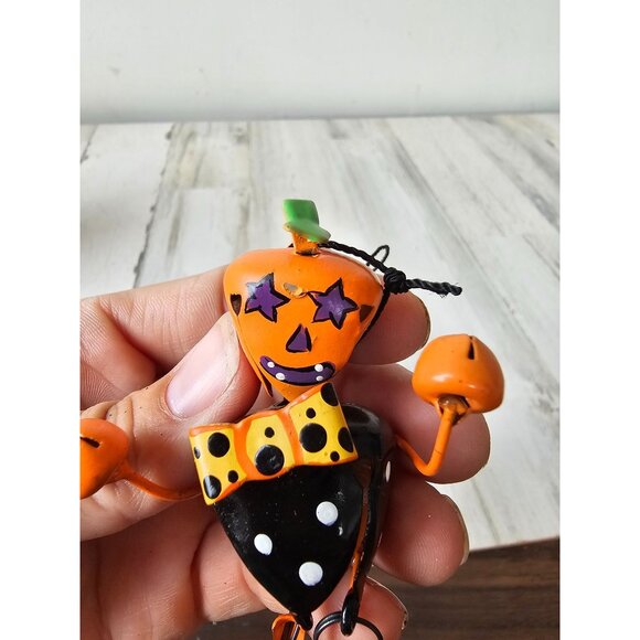 Metal jointed pumpkin ornament Halloween jack-o'-lantern skeleton tree - Picture 6 of 6
